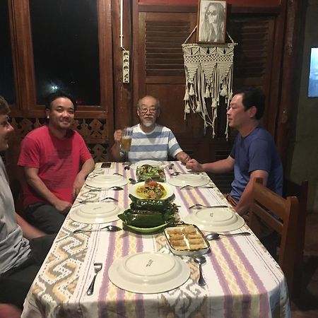 Smiley'S Homestay Berastagi Eksteriør bilde
