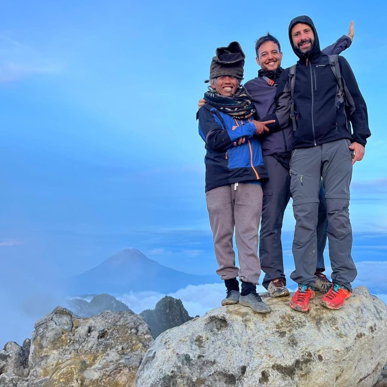 Smiley'S Homestay Berastagi Eksteriør bilde