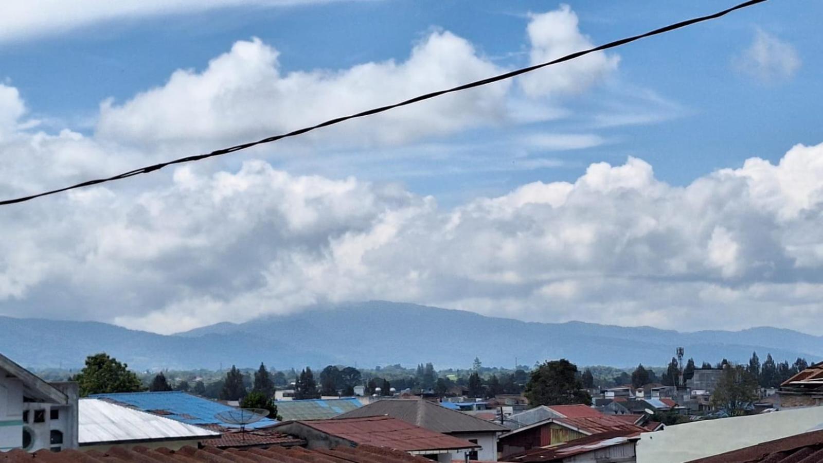 Smiley'S Homestay Berastagi Rom bilde