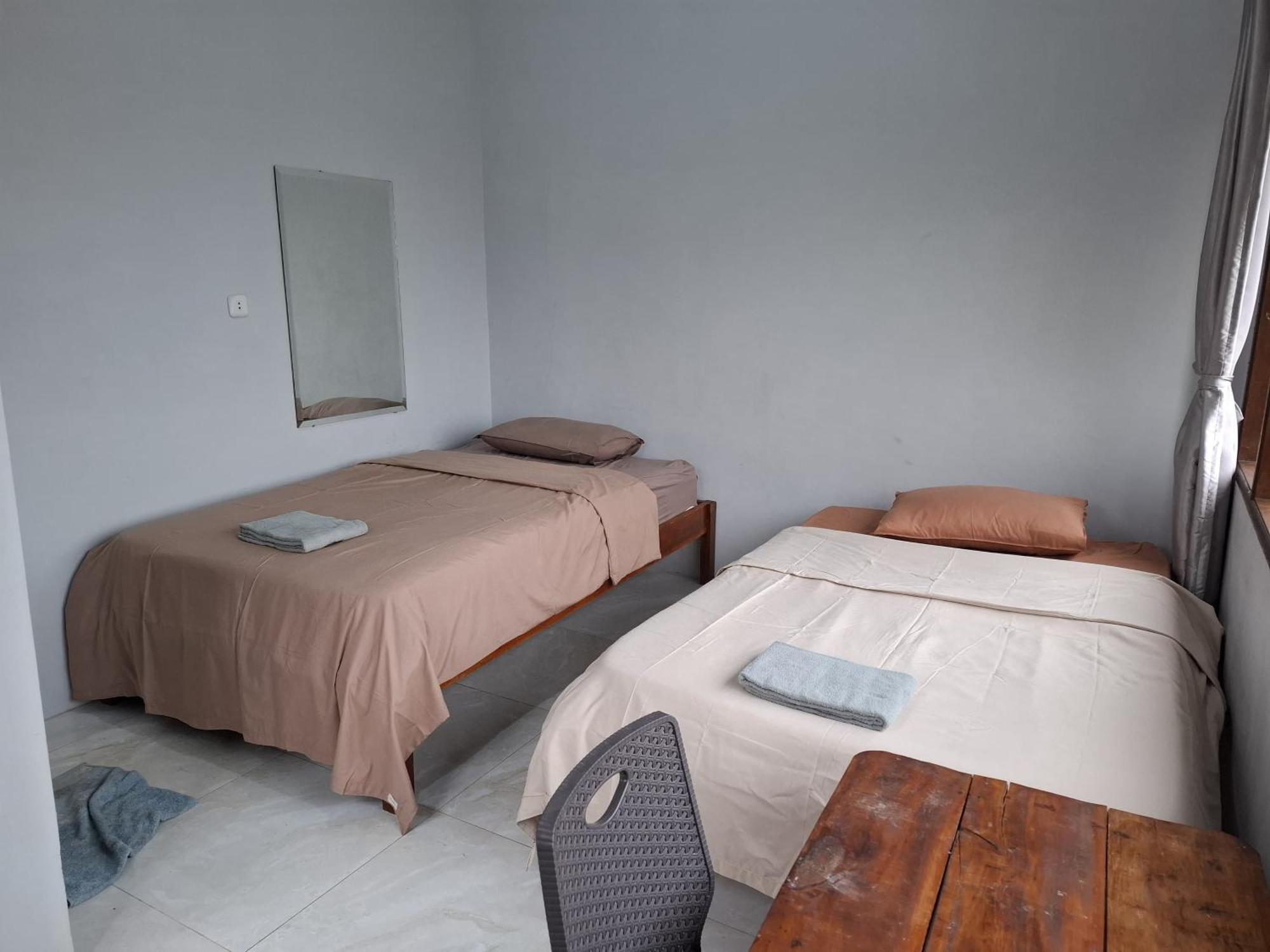 Smiley'S Homestay Berastagi Eksteriør bilde